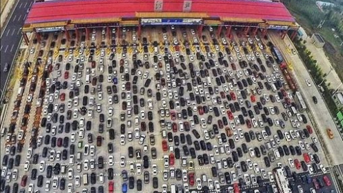 Sokan, mint a kínaiak – autópálya kapu Peking közelében