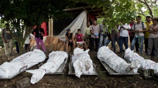 Egy utolsó rajtaütés után immár érvényben a FARC tűzszünete