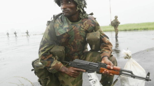 Sok a halott és sok a sérült a nigériai robbantásokban