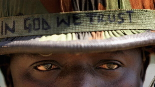 Katonákat ítéltek halálra Nigériában