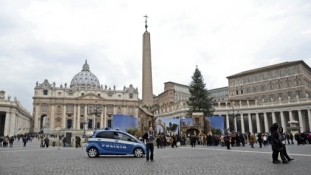 Terrorriadó a Vatikánban