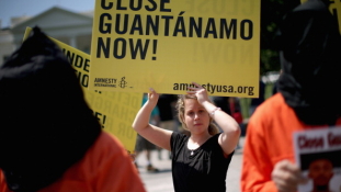 Fehér Ház: Obamának “nagyon nehéz” lesz bezárnia Guantánamót