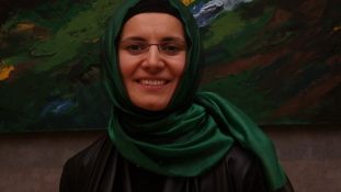Betül Burnaz festőművésznő állít ki  a Török Kulturális Intézetben