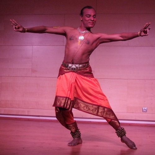 P. Senthilkumar bharatanátjam táncelőadása