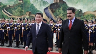 Kína kész segíteni Venezuelát, de…