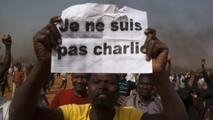 Emberek égtek meg a felgyújtott keresztény templomokban, Nigerben