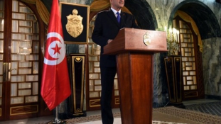 Nagykoalíciós kormány jött létre Tunéziában