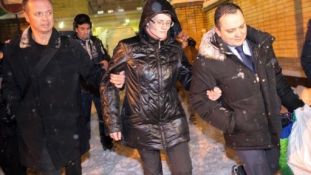 Kiengedték a börtönből a hazaárulással vádolt orosz anyát