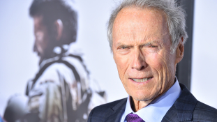 Clint Eastwood: nem a háborút dicsőíti az Amerikai mesterlövész