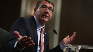 Ashton Carter az új védelmi miniszter