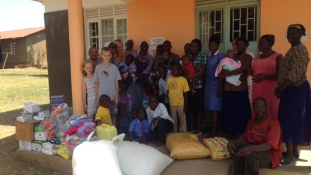 A Magyar Afrika Társaság éves látogatása a kelet-ugandai St. Kizito árvaházban