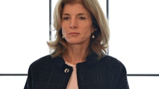 Halálosan megfenyegették Caroline Kennedy nagykövetet Tokióban