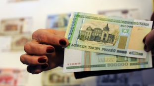 Kazahsztán visszavárja a rubelt?