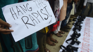 Letartóztatták az idős apáca egyik megerőszakolóját Indiában
