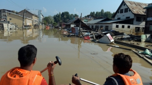 Kasmíri áradások: tizenöt halott