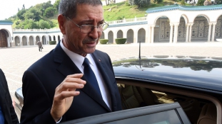 Nem unatkozik az új tunéziai kormány