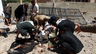 Nyolcvan halott Jemenben