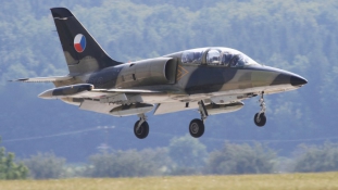 Irak cseh gyártmányú harci gépeket vesz