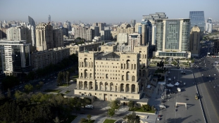 Magyar vízumcentrum Bakuban
