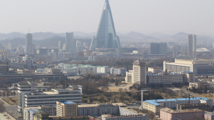 Észak-Korea: csökkenő nyersanyagbevételek