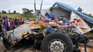 Sok halott egy tanzániai közúti balesetben