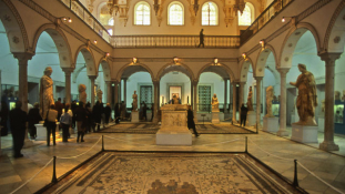 Külföldi túszokat ejtettek a tuniszi Bardo múzeumban – halottak is vannak
