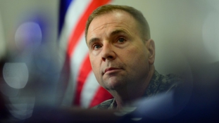 NATO európai főparancsnok: Oroszország fenyegetés a számunkra