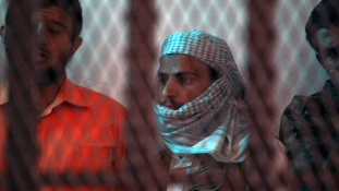 300 terroristát szabadított ki a börtönből az Al Kaida Jemenben