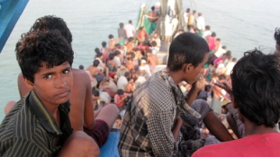 Akik befogadják a tengeren hányódó menekülteket – legalábbis átmenetileg