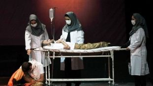 Az orvosok kérték. Betiltottak egy sorozatot Iránban