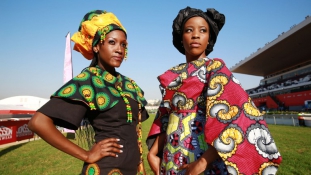 A londoni divatot nem követik, inkább megveszik Dél-Afrikában