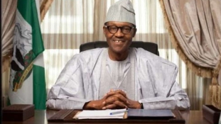 Hivatalba lépett az új nigériai elnök