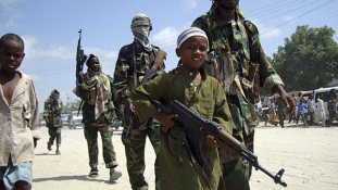 Agyonlőttek egy újságírót és feleségét Szomáliában