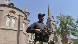Felkötik-e az ártatlan keresztény vízvezetékszerelő-segédet Pakisztánban?