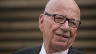 Rupert Murdoch a kisebbik fiának adja át a 21st Century Fox vezetését