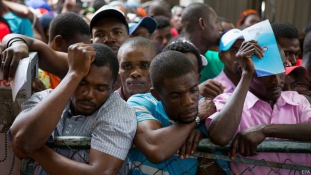 Dominika közel kétszázezer Haiti polgárt készül kitoloncolni