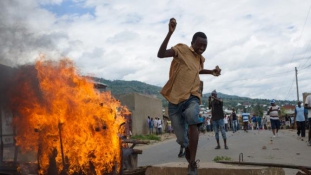 Elhalasztják a választásokat Burundiban