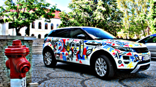 Pablo Picasso’s art over Range Rover Evoque