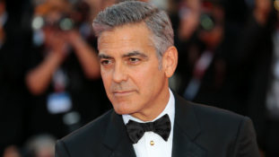 George Clooney hadat üzent az afrikai haduraknak