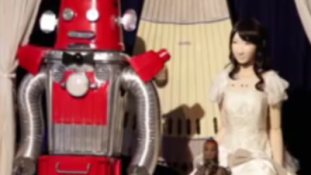 Mesterséges igen – robotok házasodtak össze Japánban
