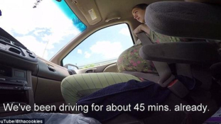 Robogó autóban szülte meg kisfiát egy amerikai nő (videóval)