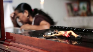 A diákgyilkosságok ügyében nyomozó civilt lőttek le Mexikóban