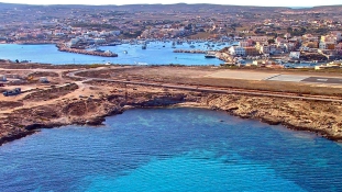 Fogunk még nyaralni Lampedusa szigetén?
