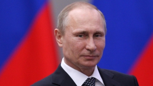 Megkapta az engedélyt Putyin: indulhat a hadserege külföldre