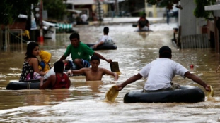 Városokat küldött a víz alá Koppu a Fülöp-szigeteken