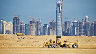 Nem aggódnak az olcsó olaj miatt Dubajban
