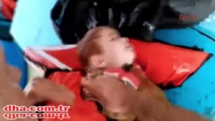 Dráma a tengeren: török halászok mentettek ki egy kisbabát – videó