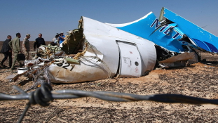 Bőröndbe rejtett pokolgép robbanhatott az orosz gépen