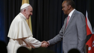 Ferenc pápa: elengedhetetlen a muszlim-keresztény párbeszéd