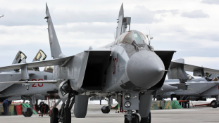 Felturbózott MIG-31-es vadászgépeket állítottak hadrendbe az oroszok (videóval)